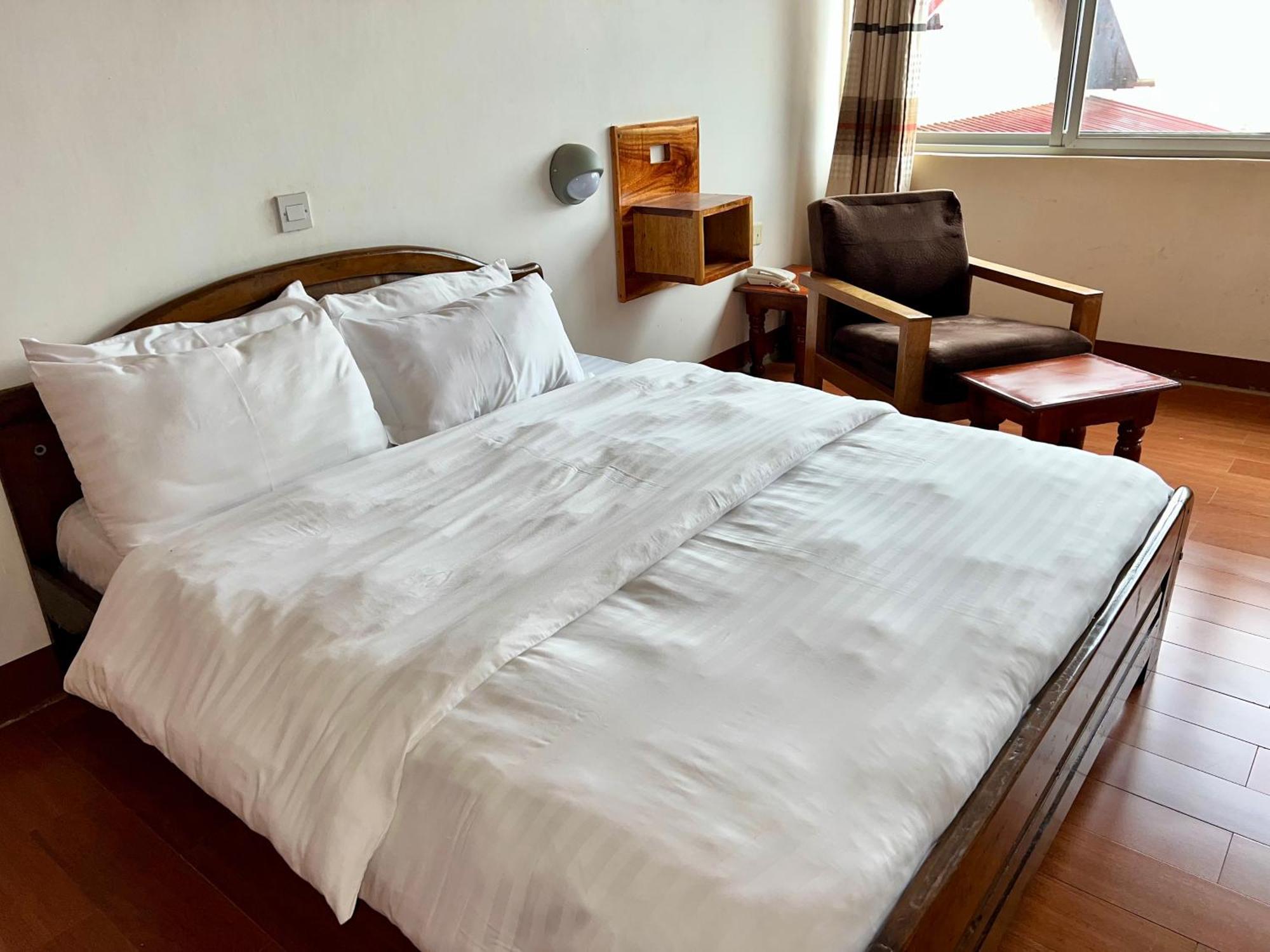 Entebbe Flights Motel Bagian luar foto